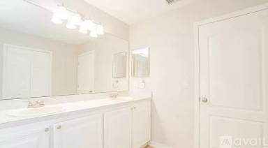Main picture of 1736 Glen Laurel Dr