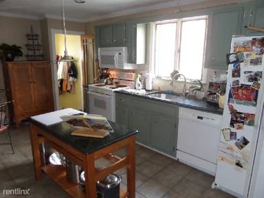 Main picture of 16 Hale Ave