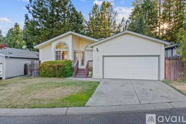 Main picture of 115 Mink Creek Dr