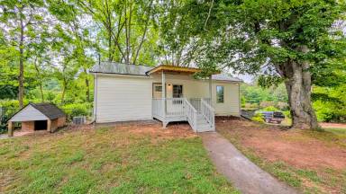 Main picture of 763 Parkway Dr