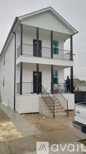 Main picture of 2136 Feliciana St
