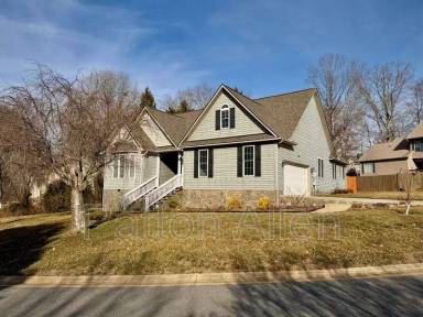 Main picture of 53 Helen Holcombe Way