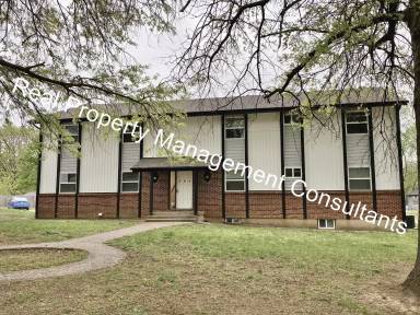 Main picture of 904 Twin Oaks Ter