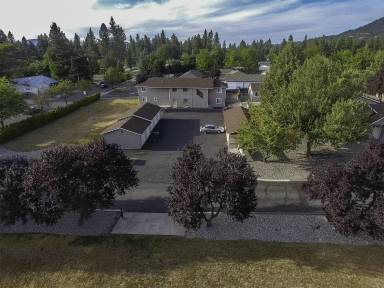 Main picture of 3520 N 15th St