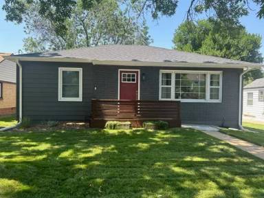 Main picture of 4521 S Clarkson St