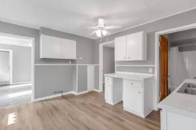 Main picture of 6714 Sebert Ave