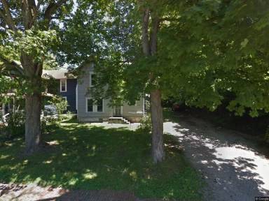 Main picture of 44 N Shafer St