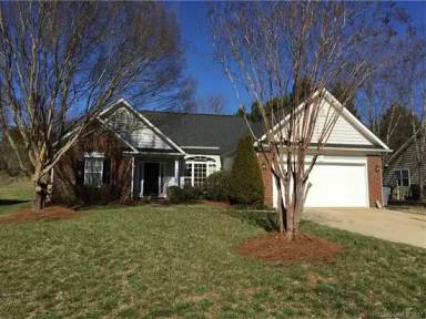 Main picture of 12038 Evergreen Hollow Dr