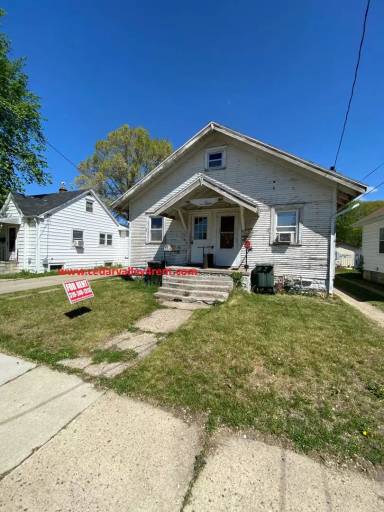 Main picture of 309 Dearborn Ave