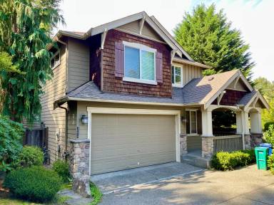 Main picture of 10619 106th Pl NE