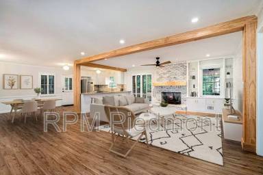 Main picture of 175 Wavetree Dr