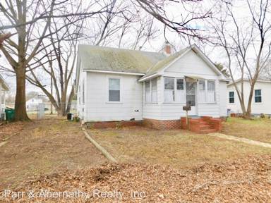 Main picture of 506 N 3rd Ave