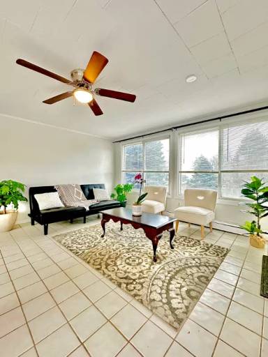 Main picture of 33 Pickman Rd