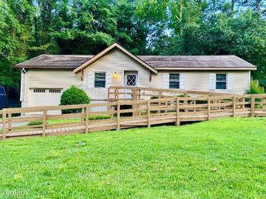 Main picture of 1101 Cranston Rd
