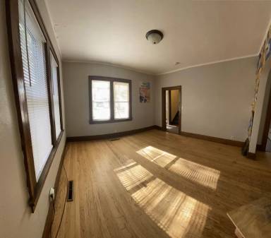 Main picture of 1333 12th St N