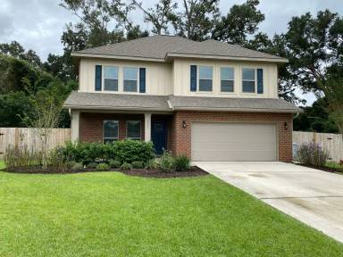 Main picture of 4435 Oak Orchard Cir
