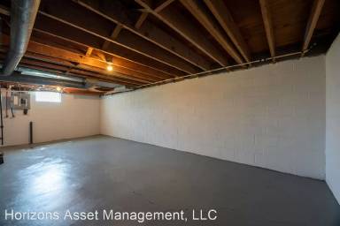 Main picture of Evergreen Apartments & Townhomes