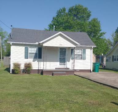 Main picture of 212 Vance Ave