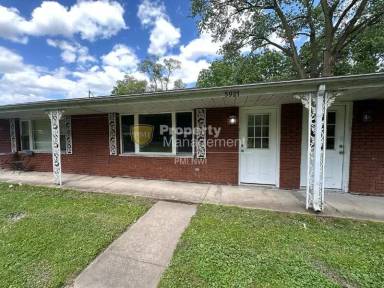 Main picture of 5925 Jefferson St