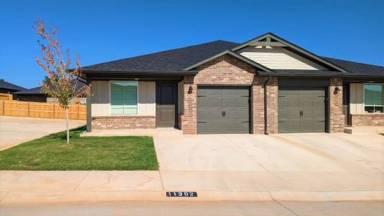 Main picture of Breckenridge Lane Houses