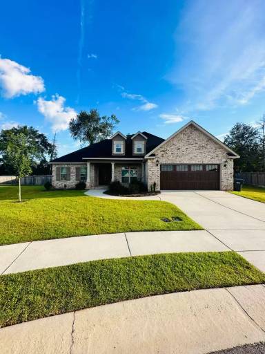 Main picture of 103 Warhawk Ct