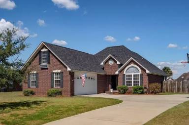 Main picture of 655 Ginhouse Dr