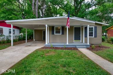 Main picture of 604 Kennan Rd NW