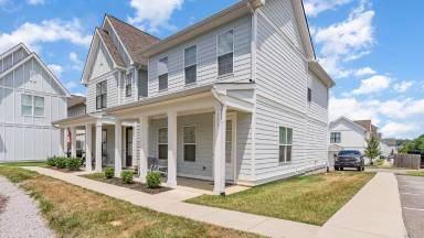 Main picture of 733-779 Cottage Park Dr