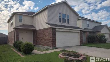 Main picture of 4913 Waterford Dr