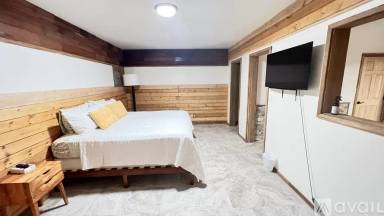 Main picture of 1075 Naalae Rd