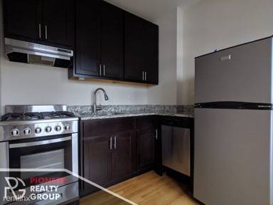 Main picture of 612 W Patterson Ave