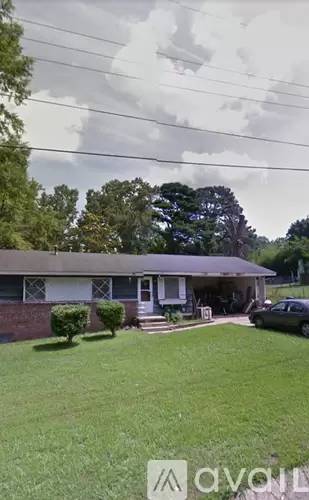 Main picture of 140 Forest Hill Dr