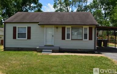 Main picture of 613 Cottonwood Dr