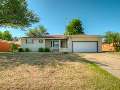Main picture of 1505 W Blake St