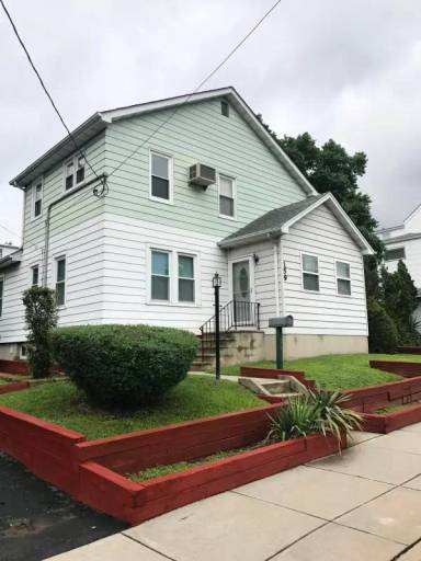 Main picture of 159 Grant Ave