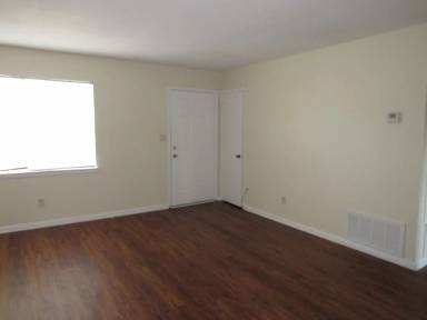 Main picture of 2117 Packwood Dr