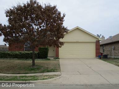 Main picture of 2724 Marsha Ln