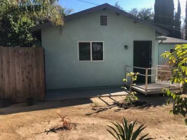 Main picture of 17231 Archwood St