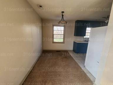 Main picture of 6355 N Mobile Dr