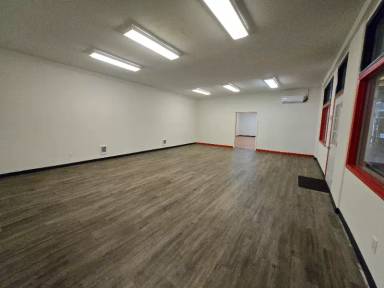 Main picture of 320 N Tower Ave