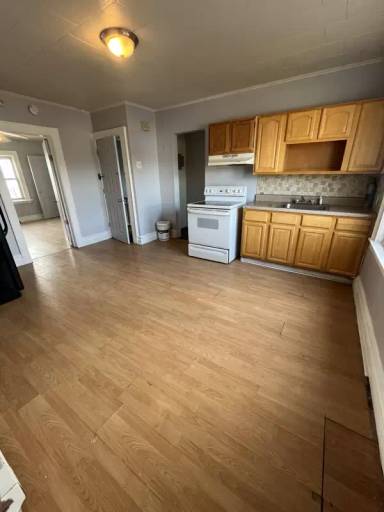 Main picture of 141 Isabella Ave