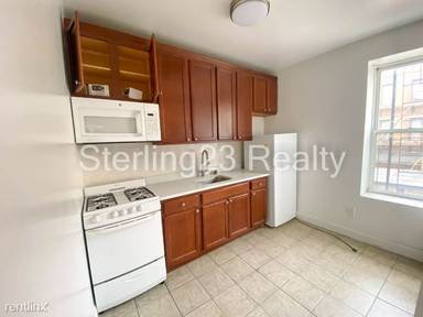 Main picture of 4301 Broadway