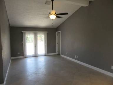 Main picture of 6316 Lance St