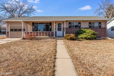 Main picture of 1505 Skyline Dr
