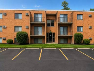 Main picture of 2520 Harrison Ave