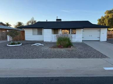 Main picture of 10607 W El Rancho Dr