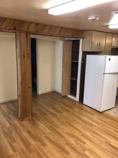 Main picture of 3327 E Jackson Ave