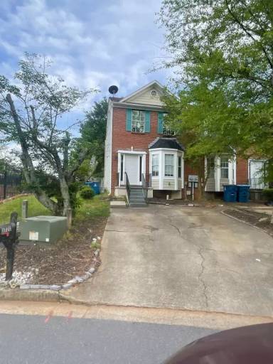 Main picture of 3720 Regency Park Dr
