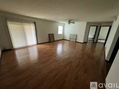 Main picture of 502 Columbia Dr Apartments