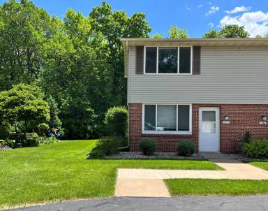 Main picture of 929 S West Ct